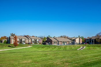 Lush Landscaping Lush Landscaping at Tymberwood Trace Apartments, Kentucky, 40219 - Photo Gallery 4
