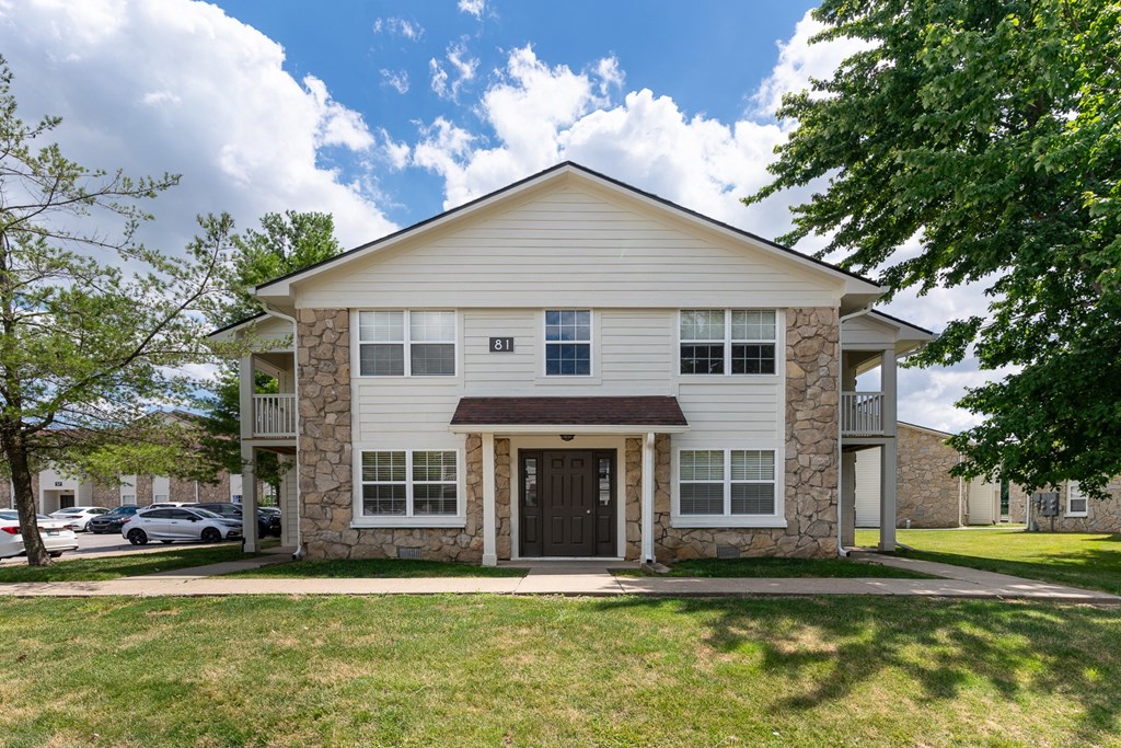 Green Outdoor at The Court at Sandstone Apartments, Greenwood, Indiana