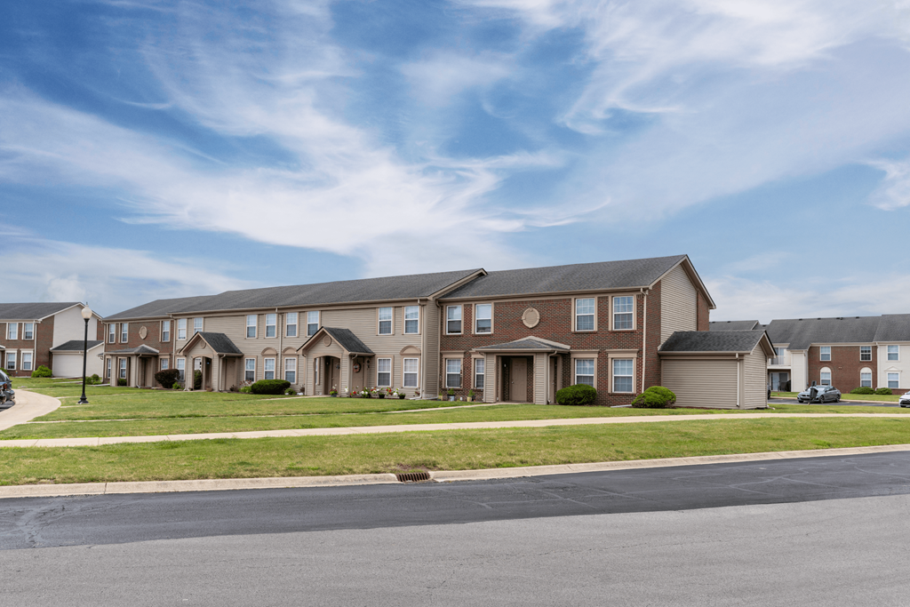 Exterior Porch at Walnut Creek Apartments, Kokomo