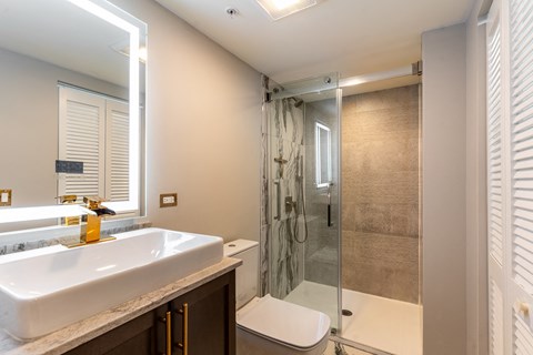 Park Heights By The Lake Apartments