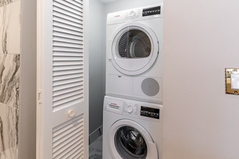 Park Heights By The Lake Apartments