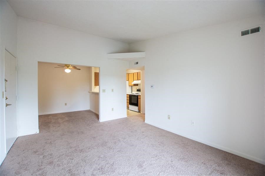 Master Carpeting at Creekside Square Apartments, Indiana, 46254