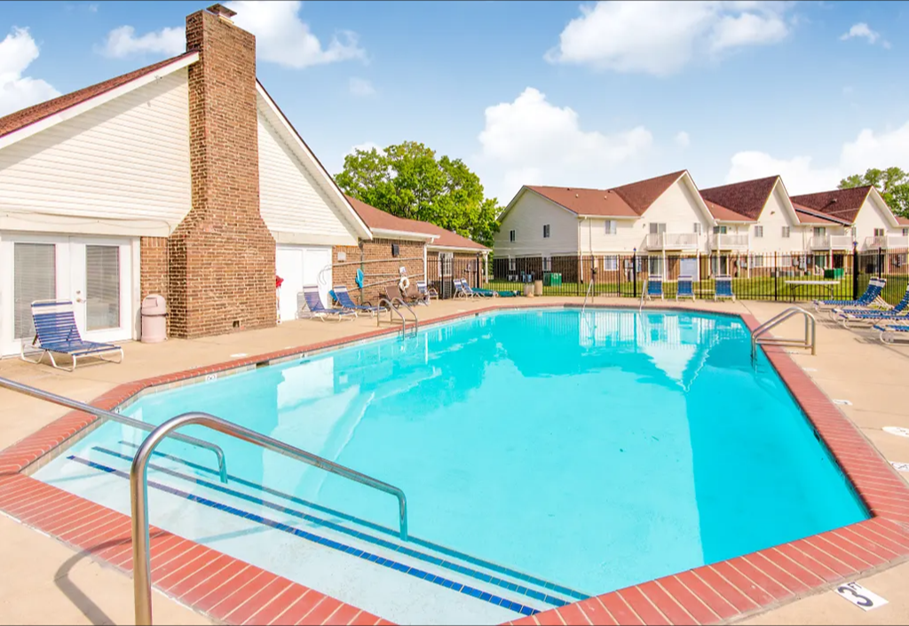 Resort style swimming pool at Waterstone Place Apartments, Indiana
