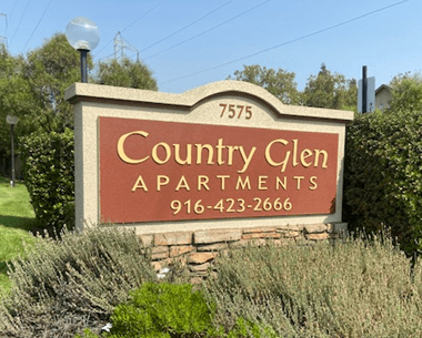 Country Glen Monument Sign