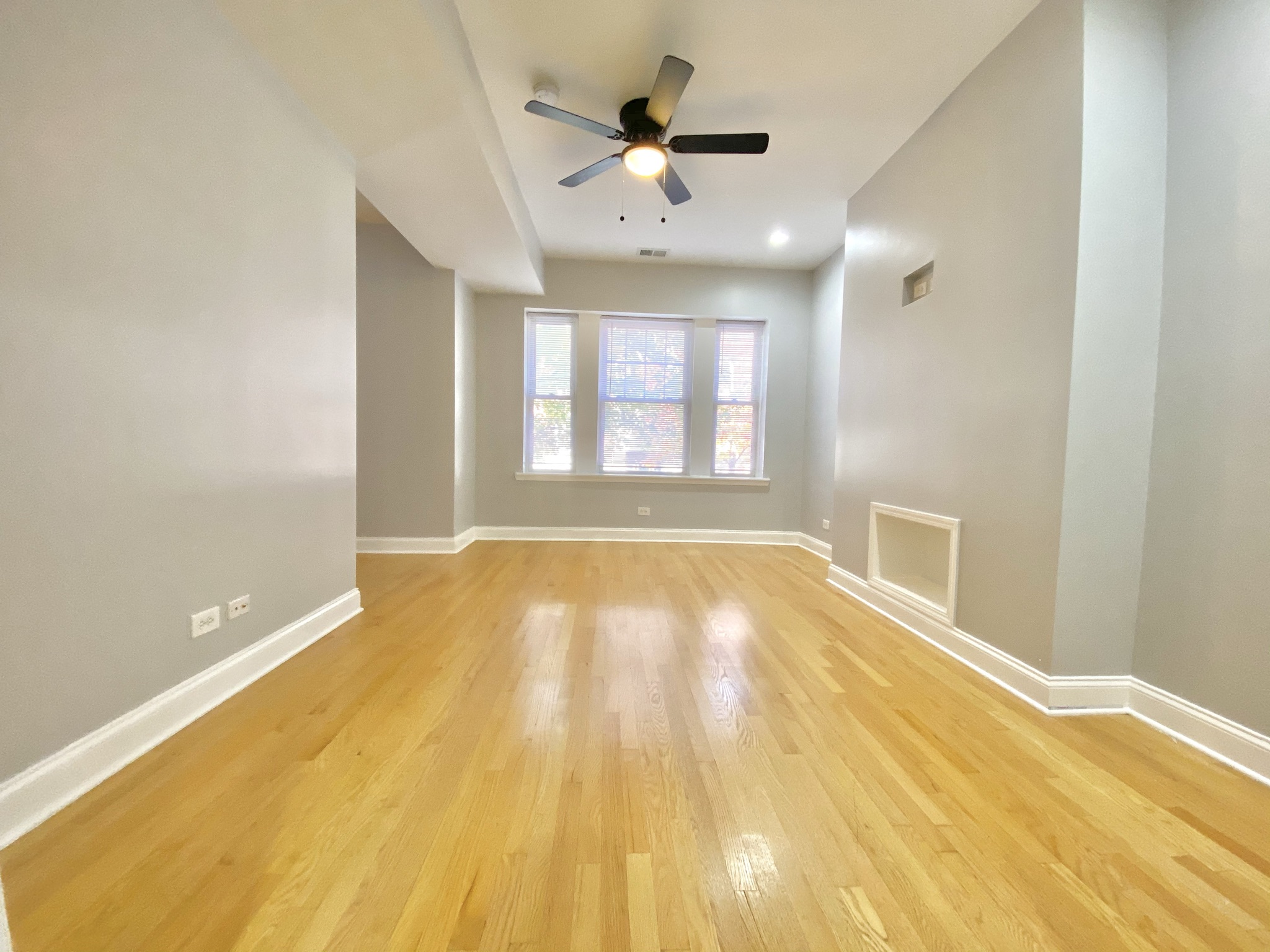 1003 Sunnyside Living Room or Home Office