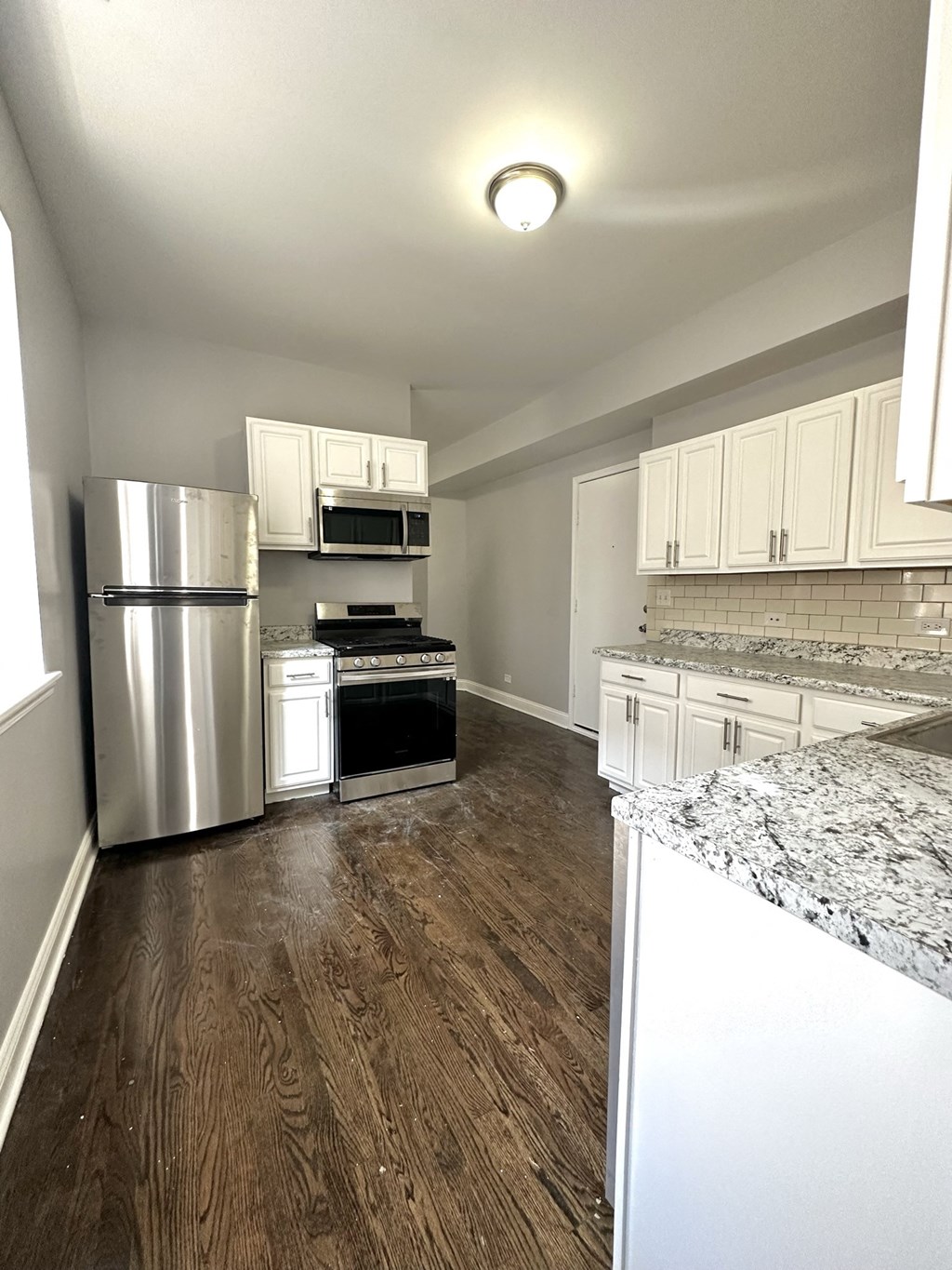 4454 Sheridan 3 bedroom