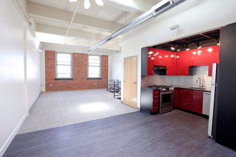 250 Perry Street 1-2 Beds Apartment for Rent - Photo Gallery 21