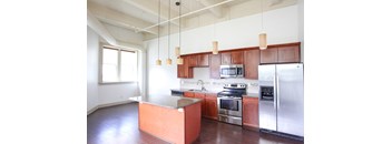 1 Bedroom 1 Den 1 Bathroom