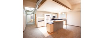 2 Bedroom 2 Bathrooms