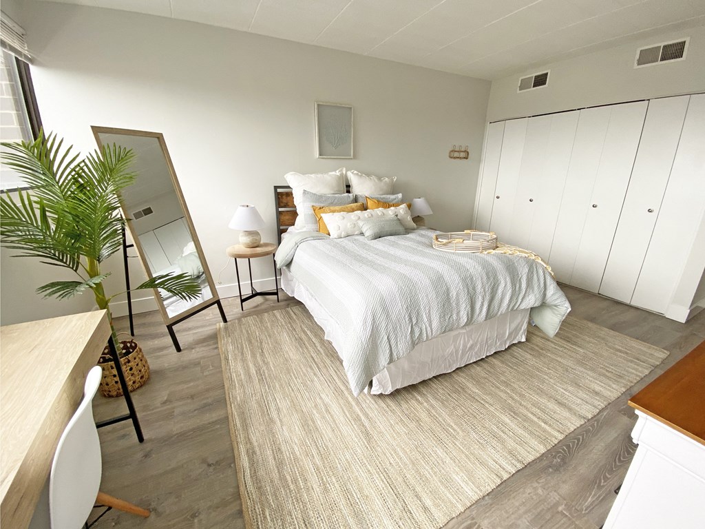 a bedroom with a bed at Walnut Towers at Frick Park, Pittsburgh, PA 15217