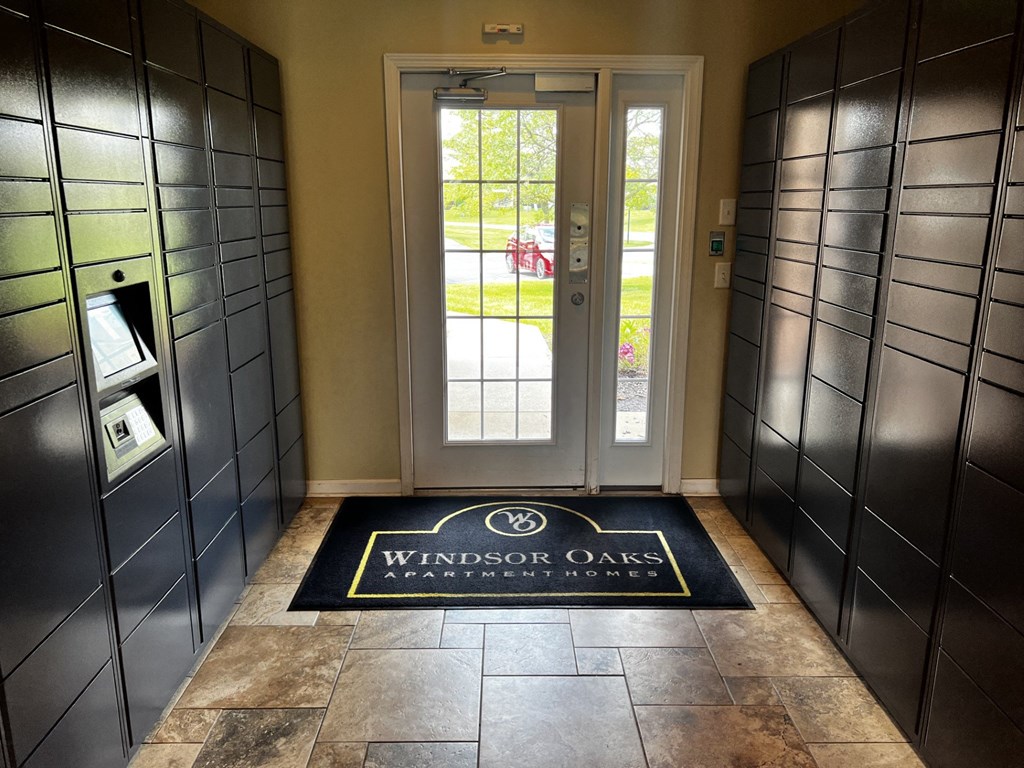 the front door of the winthrop oaks administration building