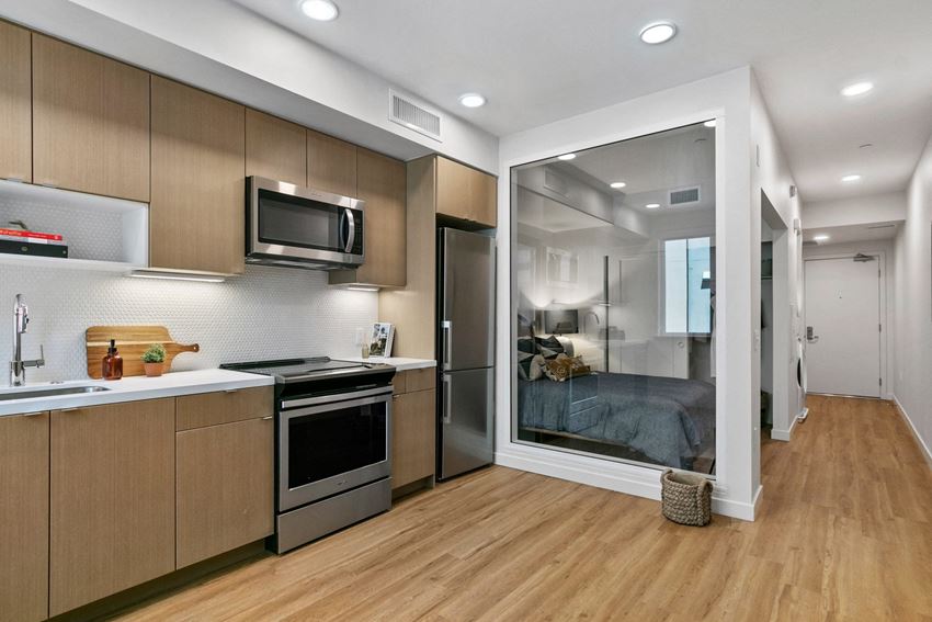 625 16th Street Studio-2 Beds Apartment for Rent - Photo Gallery