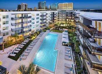 Aerial View Of Pool Aerial View Of Pool at Anchor Riverwalk, Florida, 33602 - Photo Gallery 3