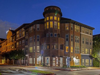 Building exterior night view at Arlo Buffalo Heights, Texas