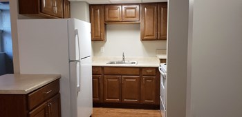222 Broad Street 1 Bed Apartment, Affordable for Rent - Photo Gallery 5