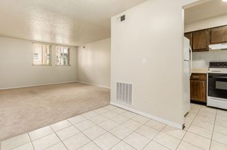 4443 Mobile Dr 1-2 Beds Apartment for Rent - Photo Gallery 5
