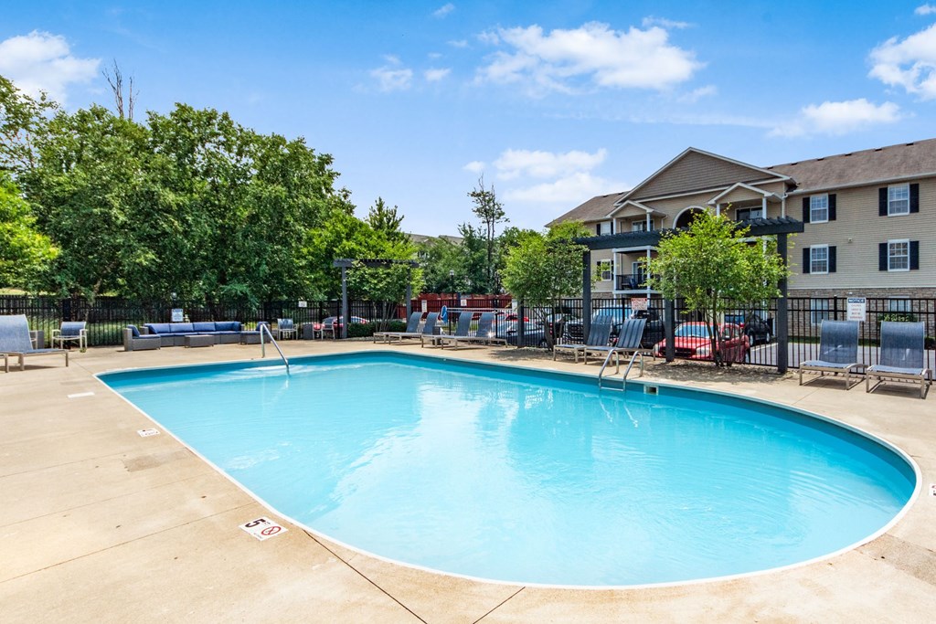 Pristine swimming pool at Prescott Place, Columbus, OH