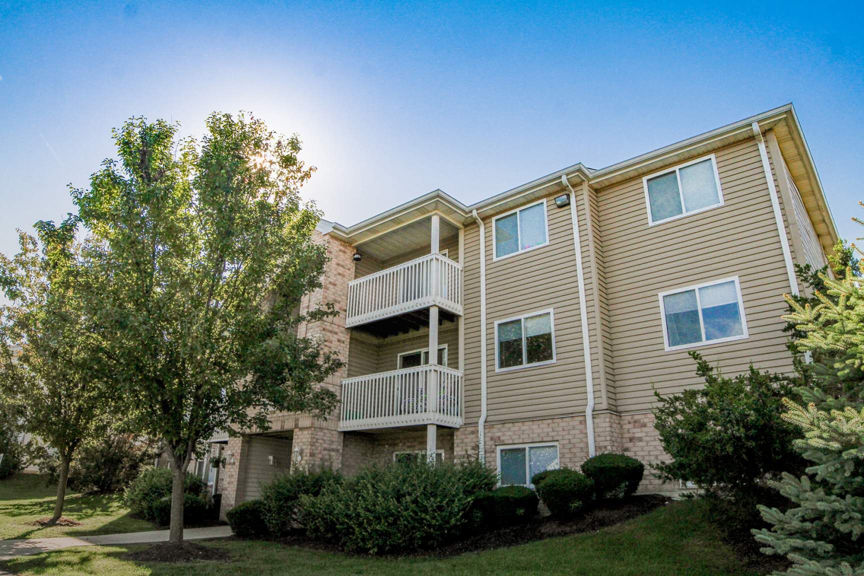 Honey Creek Apartments in Greenwood, IN