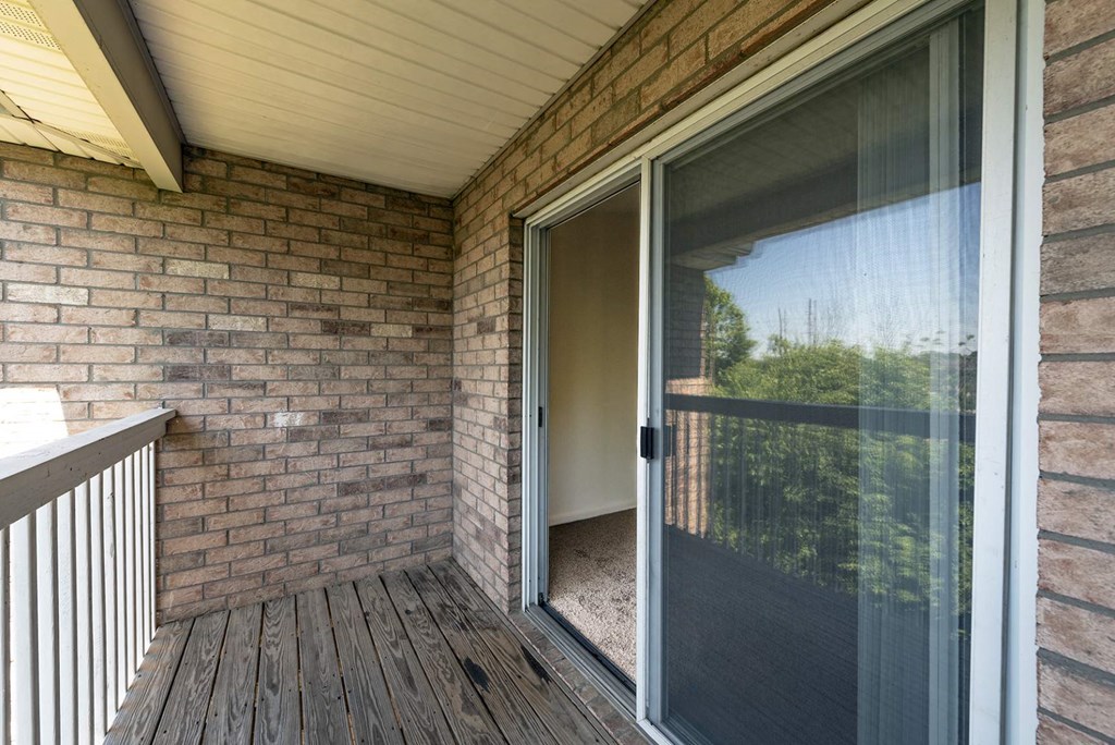Large Balcony at Honey Creek, Greenwood, 46143