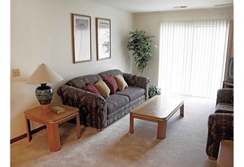 5291 Wood Creek Dr 1-3 Beds Apartment for Rent - Photo Gallery 6