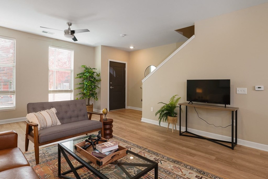 Living Area With TV at Adelphi Quarter, Ohio