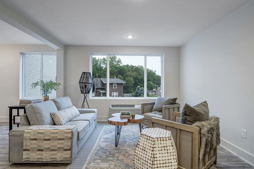 3160 Linwood Ave Studio-1 Bed Apartment, Multi-Family for Rent - Photo Gallery 1