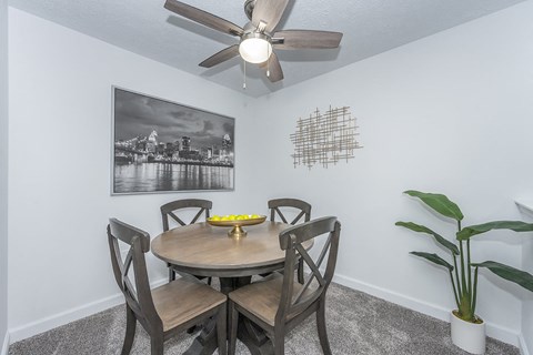Dining Room at Galbraith Pointe Apartments and Townhomes*, Cincinnati, Ohio