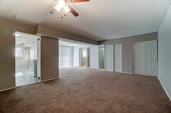 9133 Winton Road 2-3 Beds Apartment for Rent - Photo Gallery 43