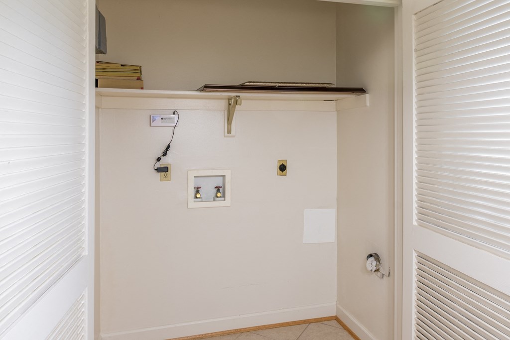 Closet at Indian Creek Apartments, Cincinnati, Ohio, 45236