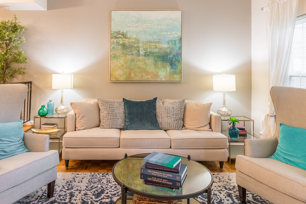 Living Room at Indian Creek Apartments, Cincinnati