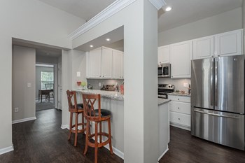 7401 Landen Falls Drive 1-3 Beds Apartment for Rent - Photo Gallery 3