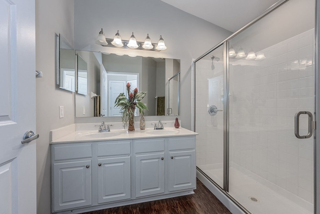 Bathroom at Falls at Landen, Maineville, OH, 45039