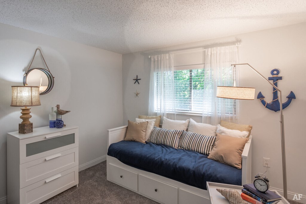 Modern Living Room at Timber Glen Apartments, Batavia