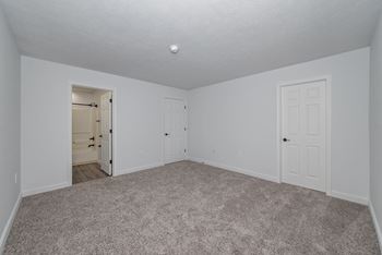 Grey Carpet at Galbraith Pointe Apartments and Townhomes*, Cincinnati, 45231