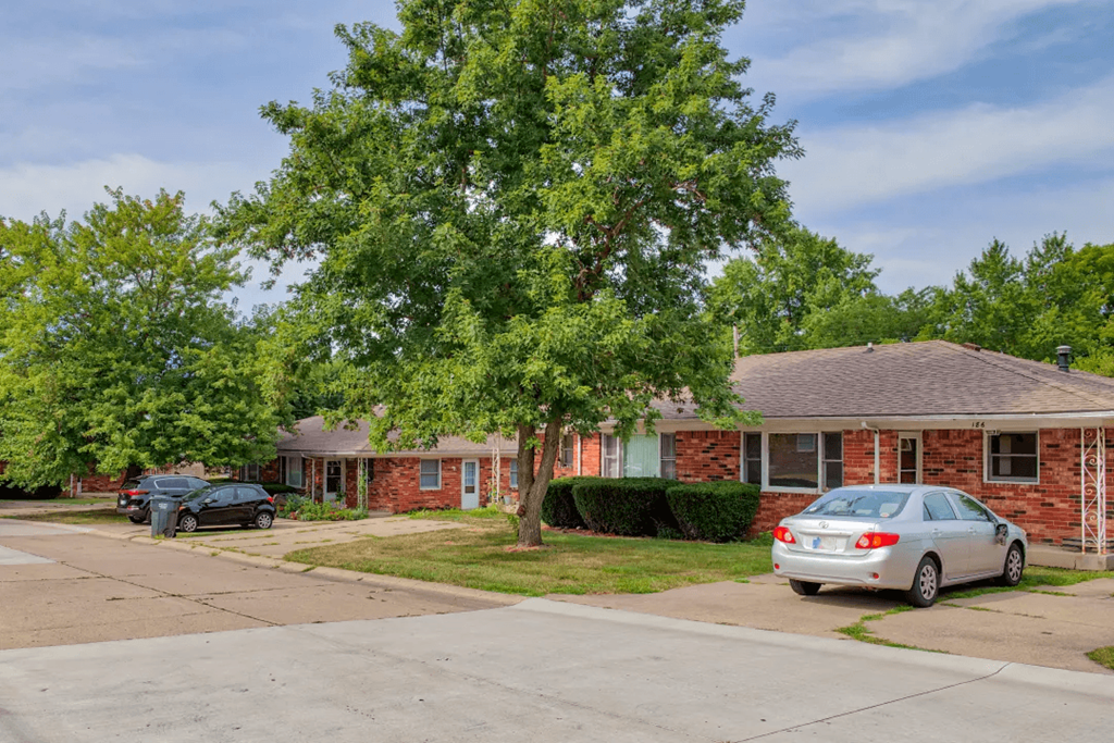 this is a photo of the leasing office at church pointe apartments in dallas, tx at Stonebrook of Franklin, Franklin, 46131