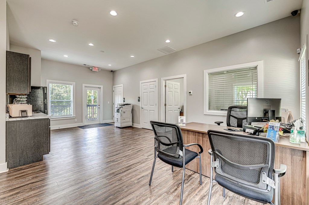 Leasing Center at The Apex, Cincinnati, OH