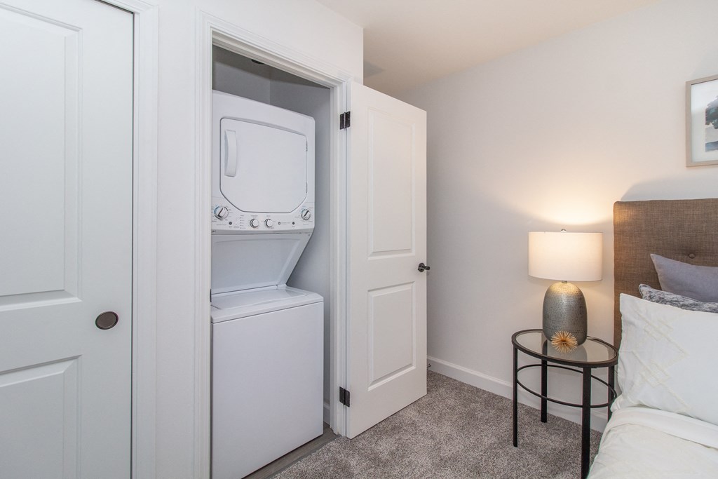 Bedroom Laundry Center at The Valley, Cincinnati, OH