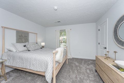 Well Appointed Bedroom at Galbraith Pointe Apartments and Townhomes*, Cincinnati, 45231