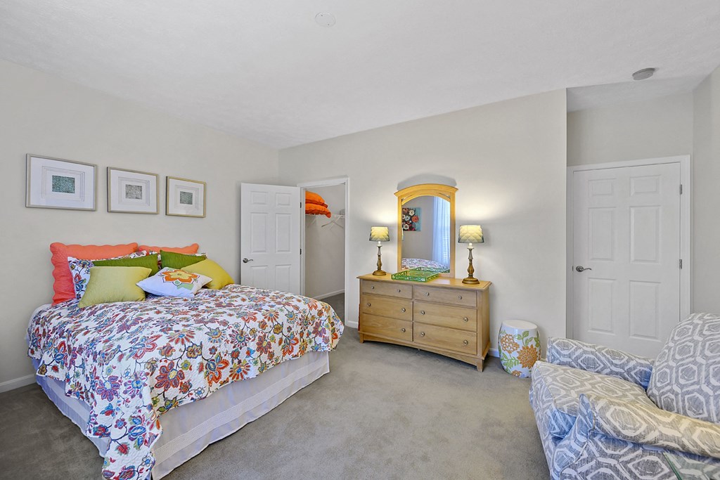 Bedroom with bed at Bishops Gate, Ohio, 45249