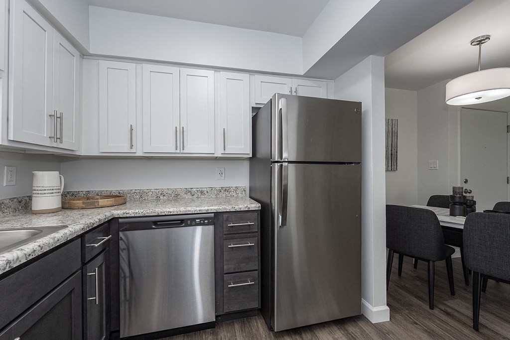 Kitchen appliancesat Bloomfield Apartments, Dayton, Ohio