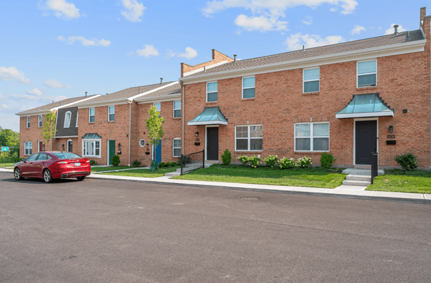 Galbraith Pointe Apartments And Townhomes*, 8240 West Galbraith Pointe