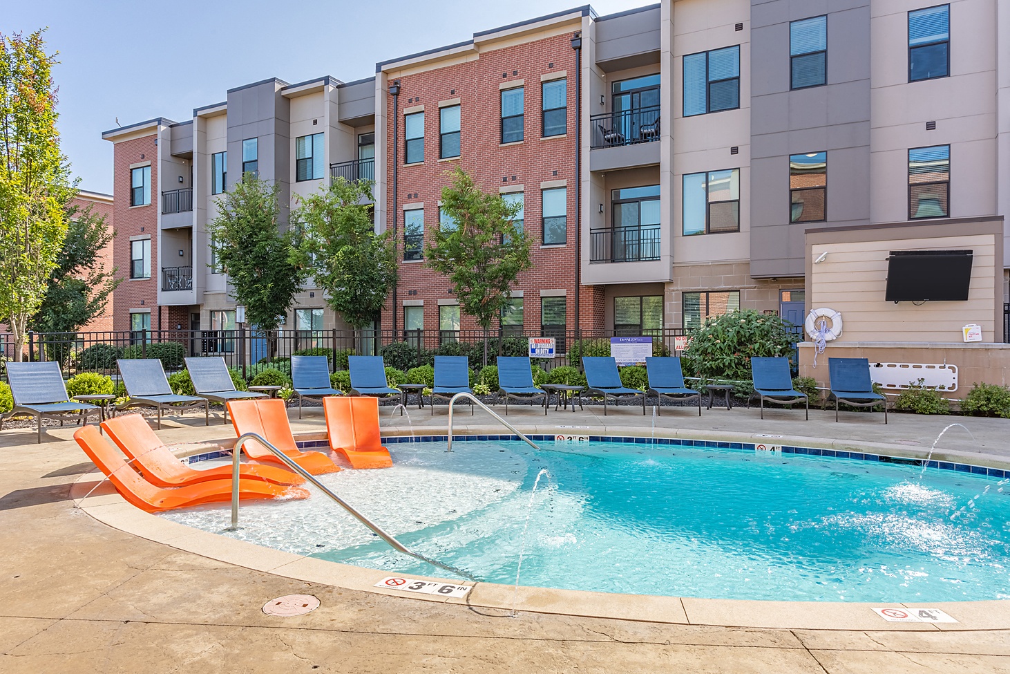 DeSales Flats Apartments*