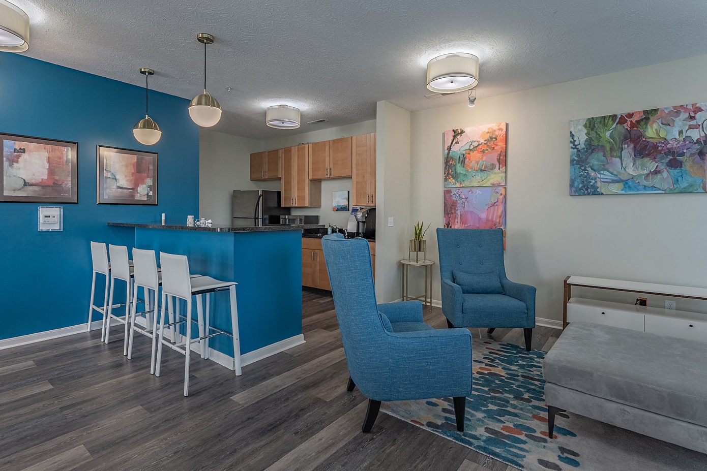 DeSales Flats Apartments*