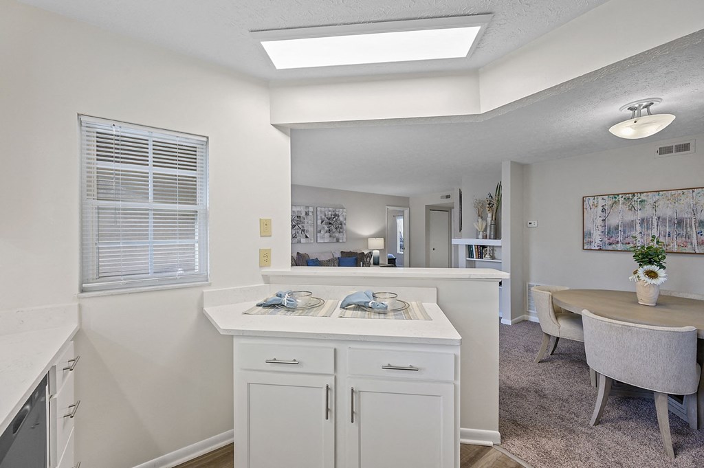 Eat In Kitchen at Enclave, Beavercreek, OH