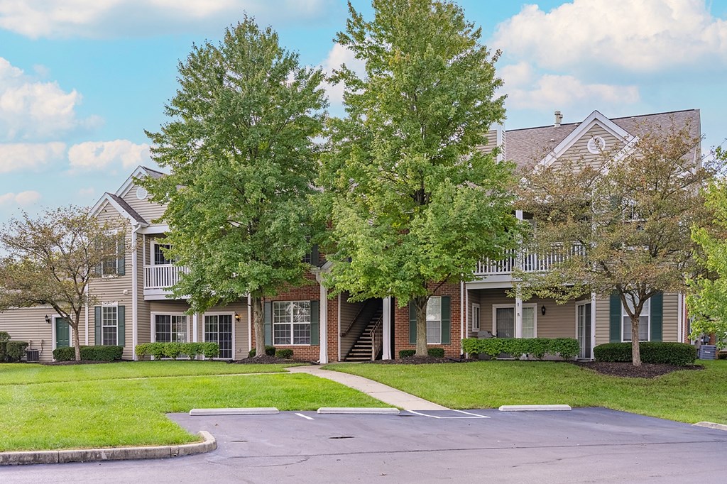 Greenery at Falls at Landen, Ohio, 45039