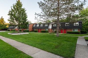 9133 Winton Road 2-3 Beds Apartment for Rent - Photo Gallery 33