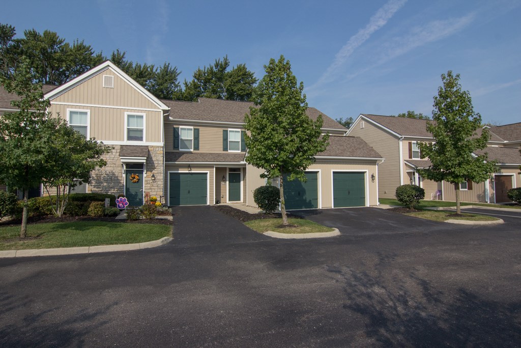 our apartments offer a parking lot for your car  at Grove City Summit, Grove City, Ohio