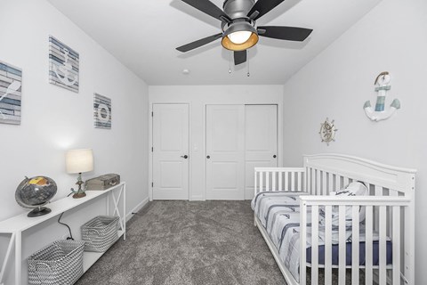 Small Bedroom at Galbraith Pointe Apartments and Townhomes*, Cincinnati