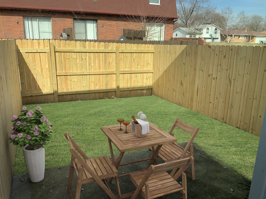 The Grove Apartments