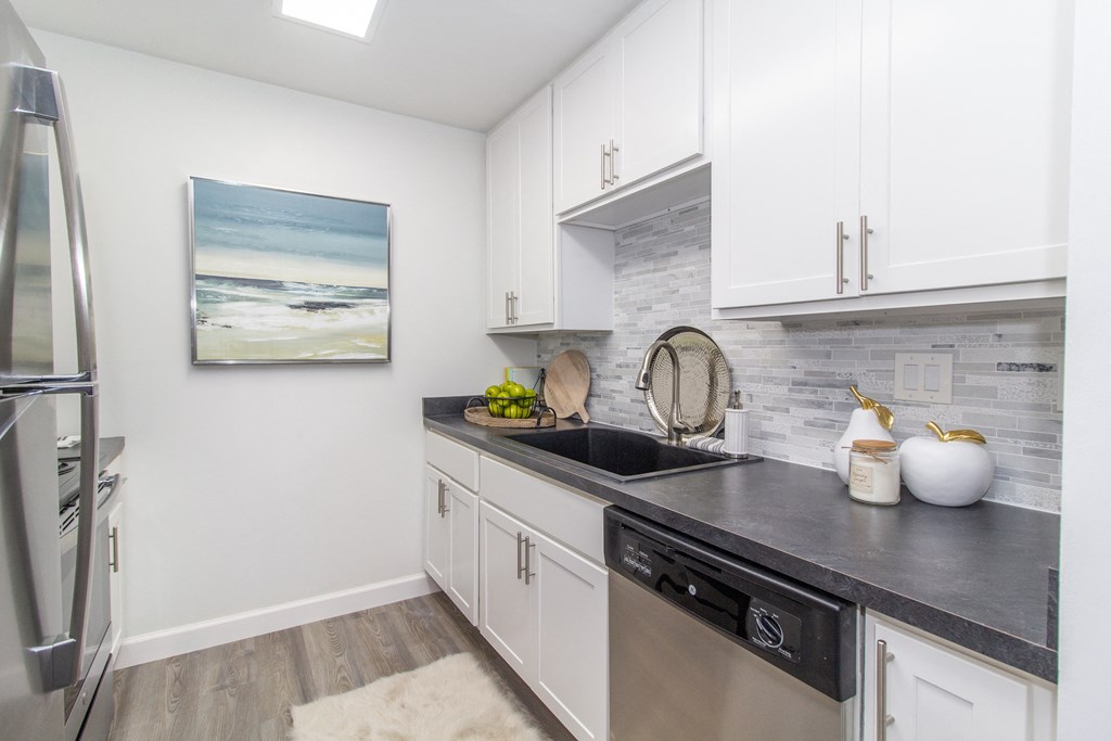 Kitchen Sink at The Valley, Cincinnati, OH, 45242